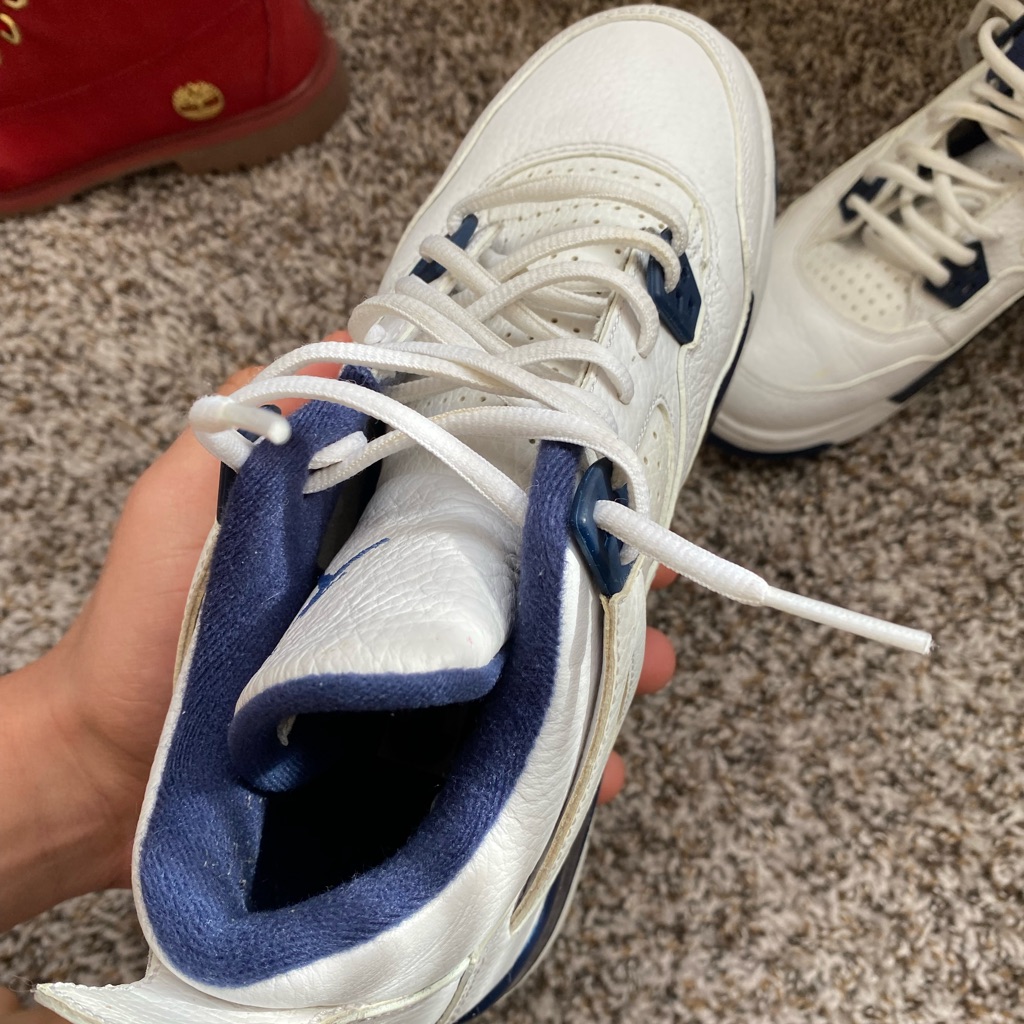 Jordan 4